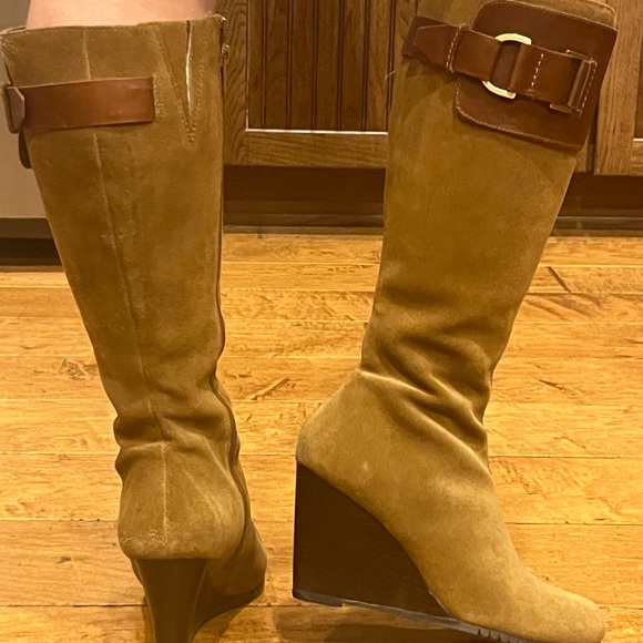 EUC! Aerosols Camel colored suede knee high wedge boots! - Picture 7 of 15